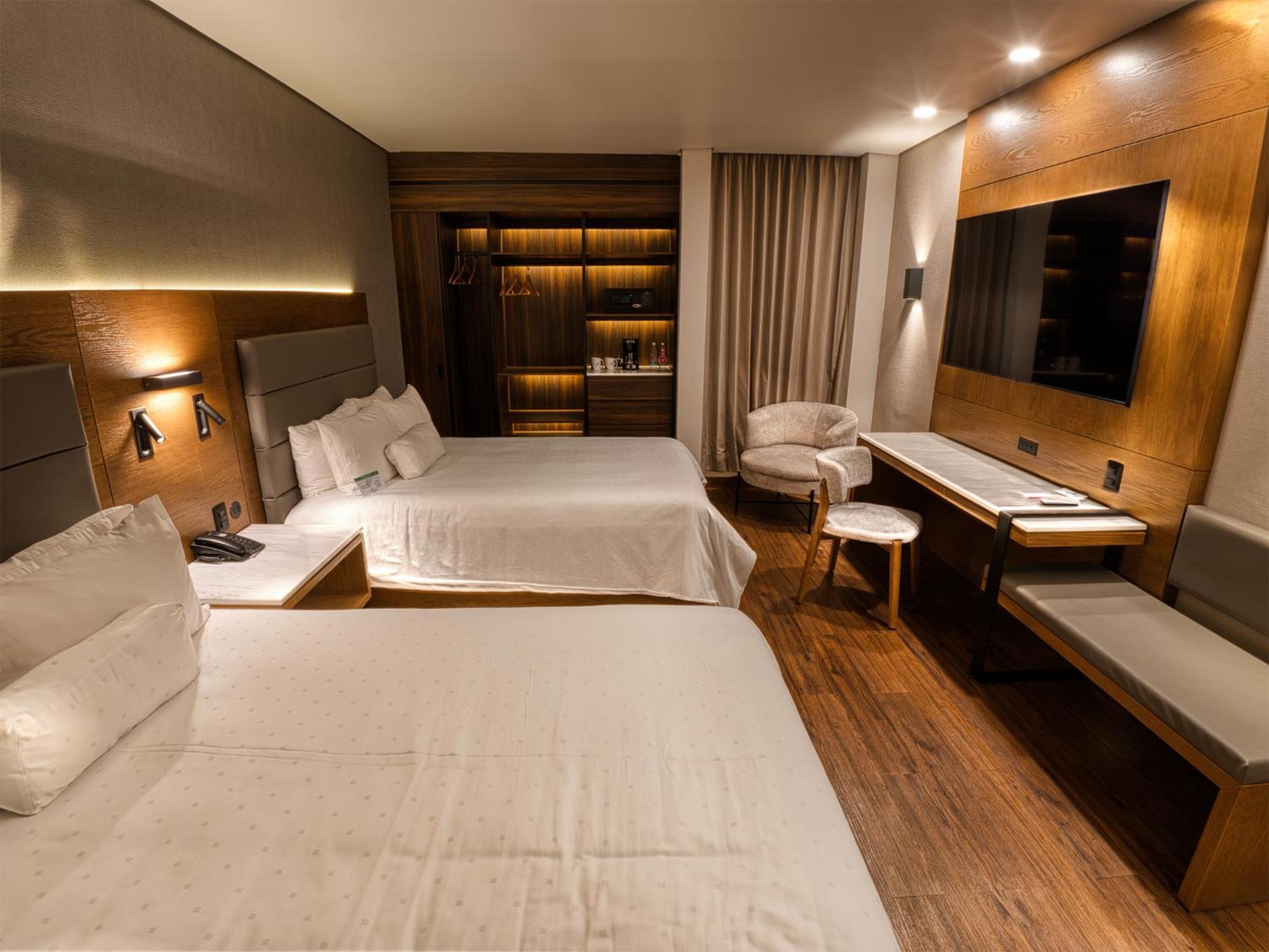 Victoria Ejecutivo Hotel Guadalajara Exterior photo